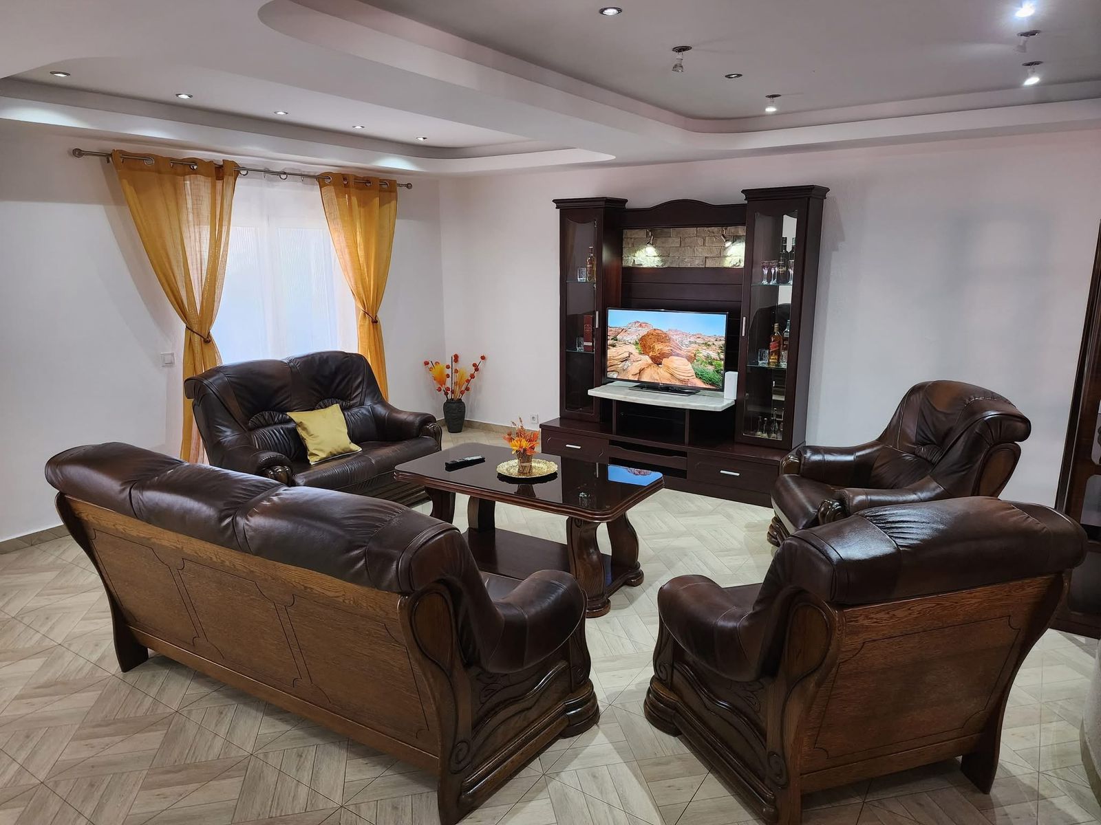 For Rent Three Bedroom Duplex Apartment