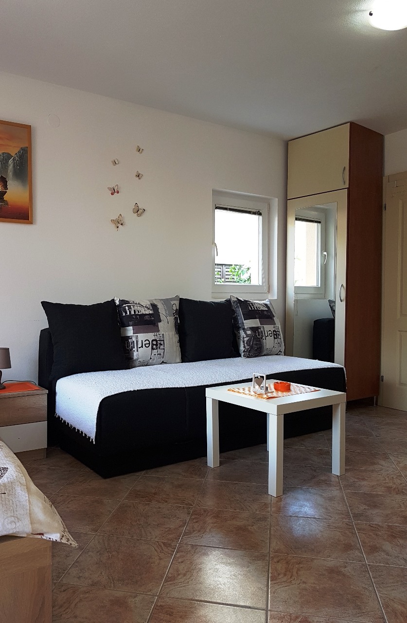 For Rent One Bedroom Apartment