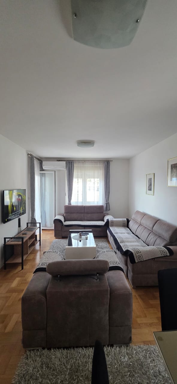 Two-Bedroom Apartment for Rent | Seljanovo, Tivat