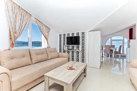For Rent One Bedroom Apartment