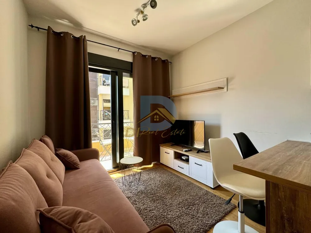 One Bedroom Apartment