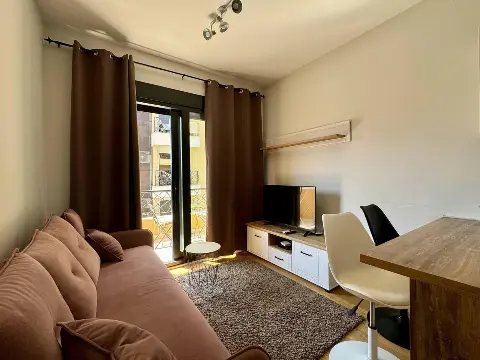 One Bedroom Apartment
