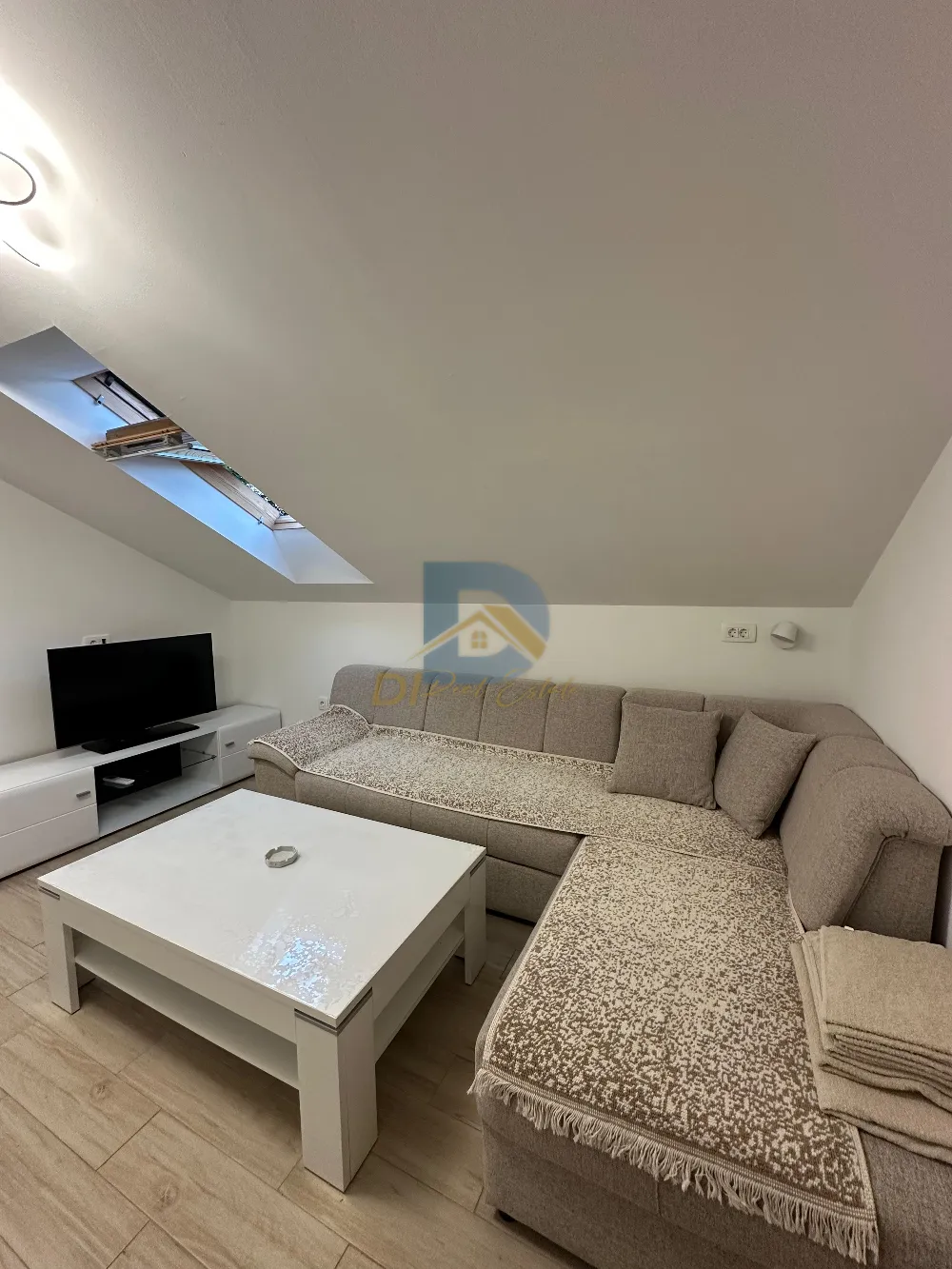 For Rent One Bedroom Apartment