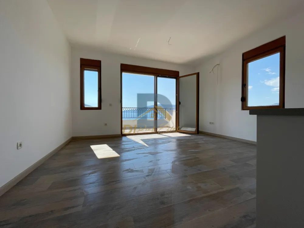 For Sale One Bedroom Apartment