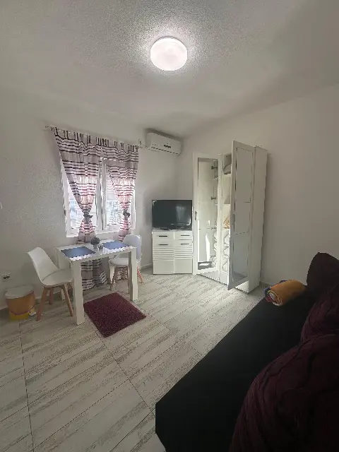 For Rent Studio Apartment