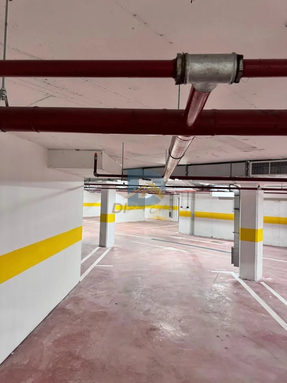 For Sale Garage Central Point