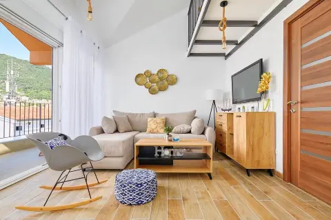 Two Bedroom Apartment for Rent | Centar, Tivat